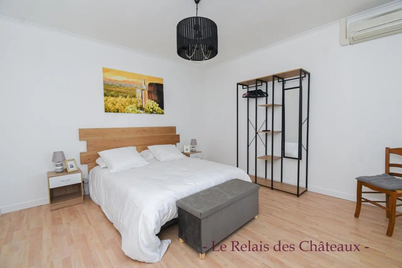 Chambre vue jardin